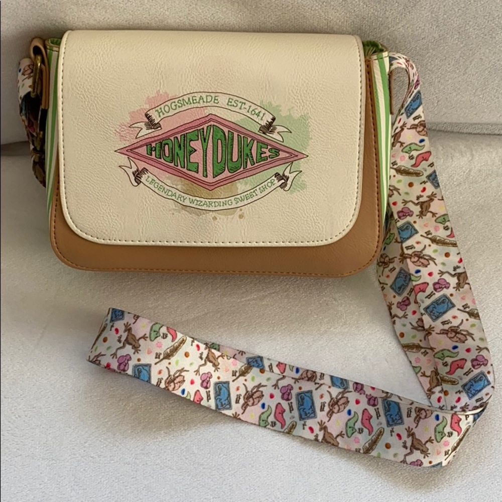 Loungefly Harry Potter Honeydukes satchel bag